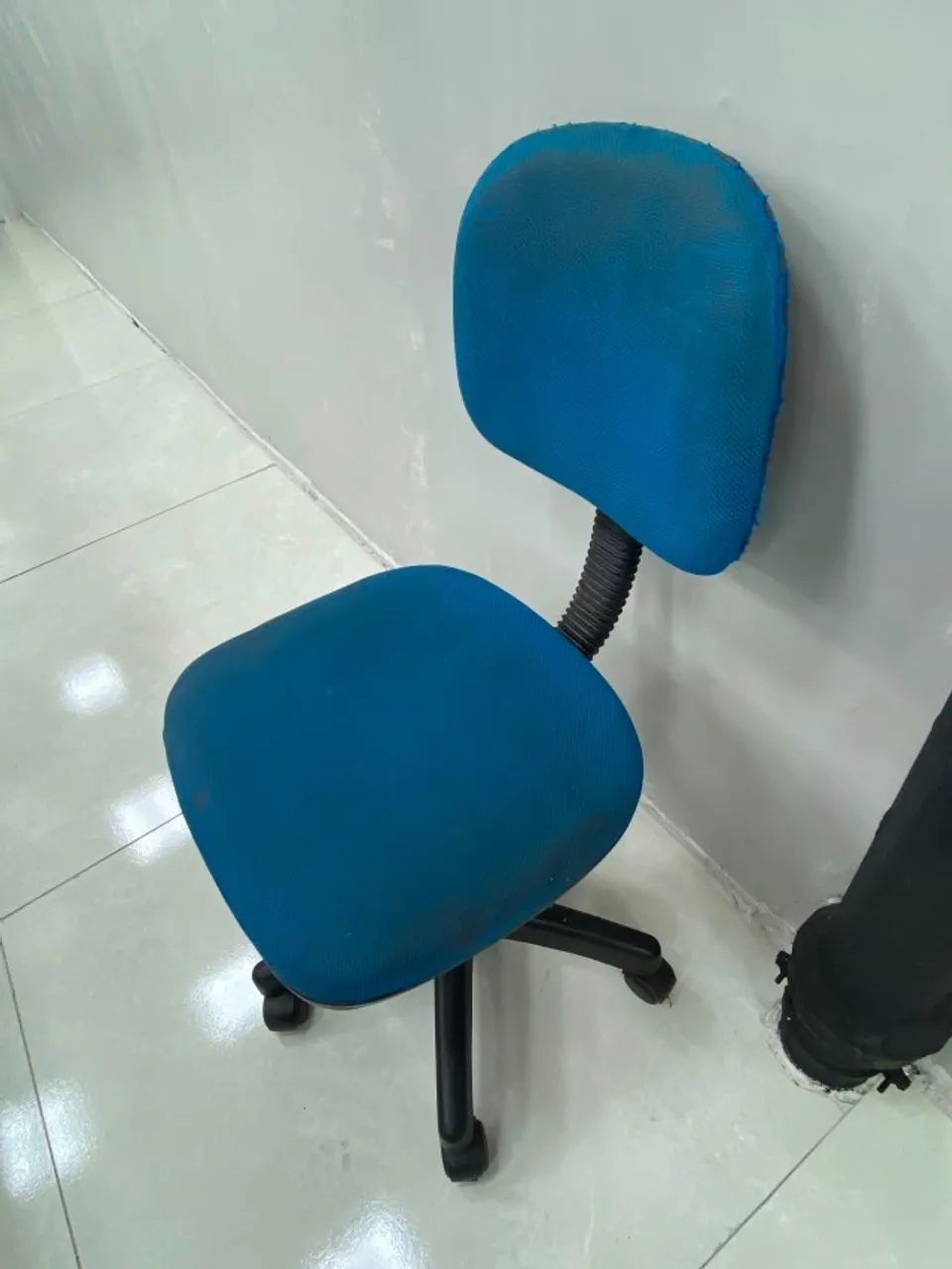  Cadeira de escritorio  - Foto 3
