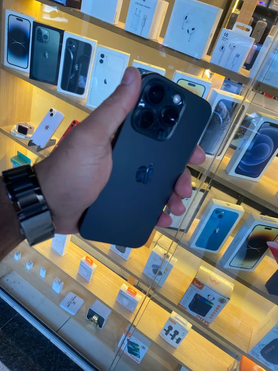  Vendo iPhone 15 Pro 128GB 100% - Foto 4