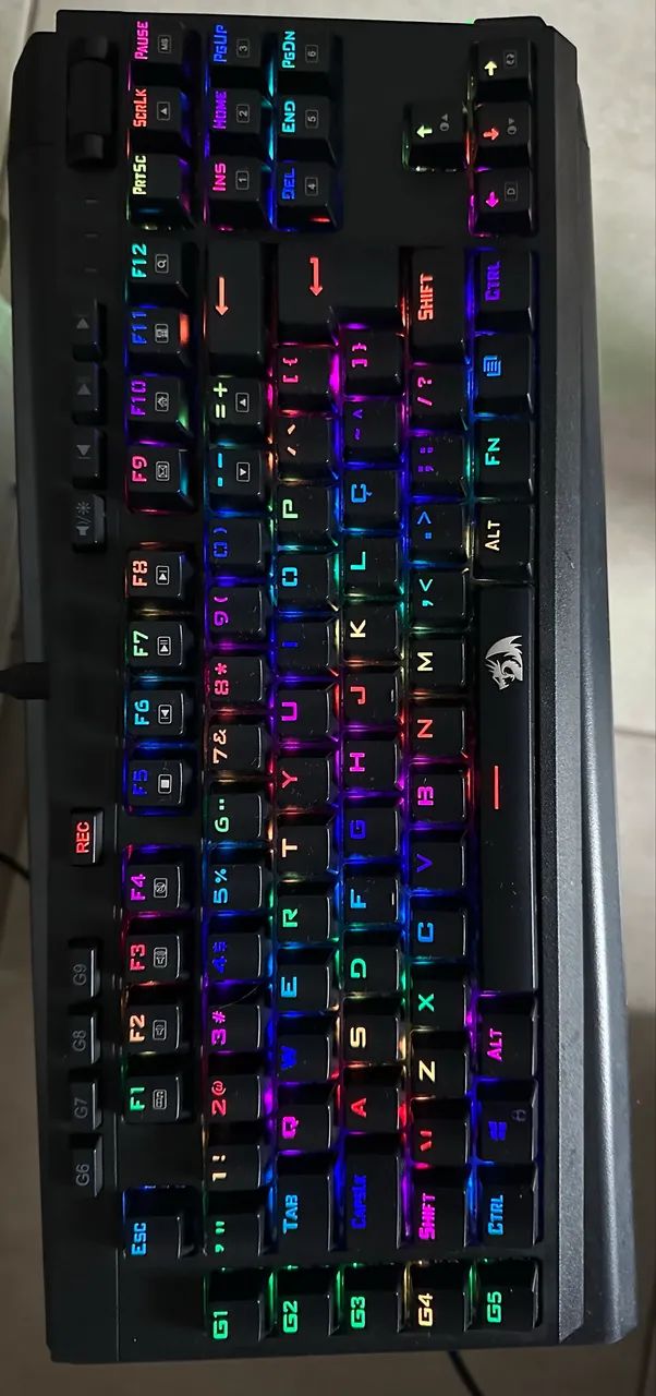 PC Gamer Ryzen 3 3200G + Teclado Mecânico BroadSword PRO | SSD | Excelente Estado - Foto 5