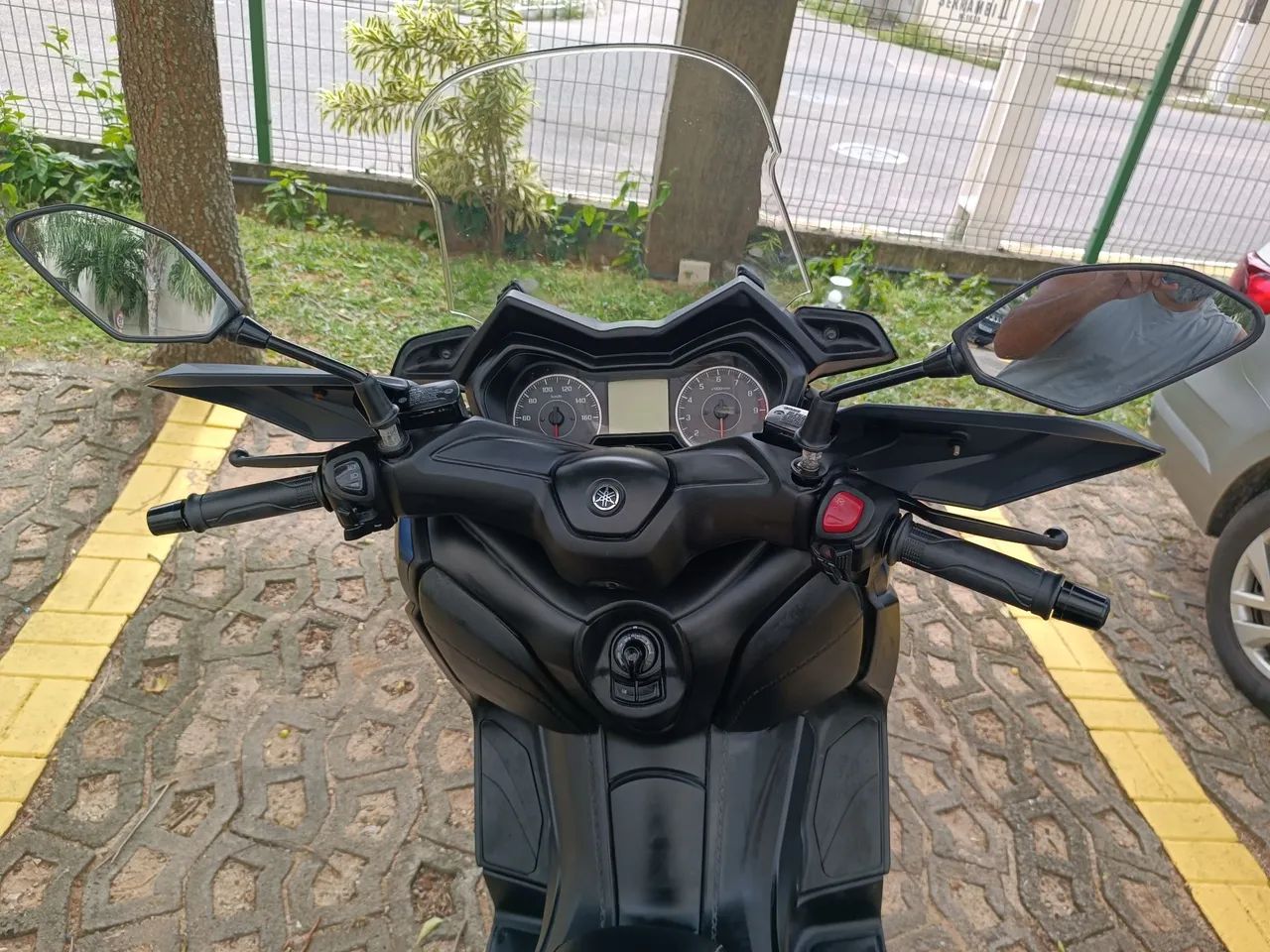 Xmax - 2021 - Nova  - Foto 3