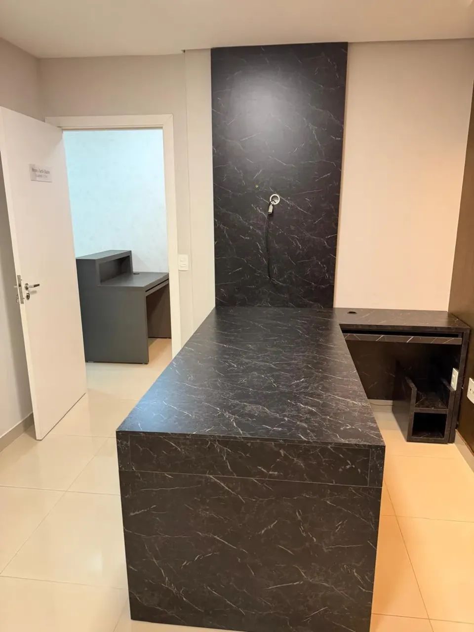 vendo uma linda sala no Edifício concorde