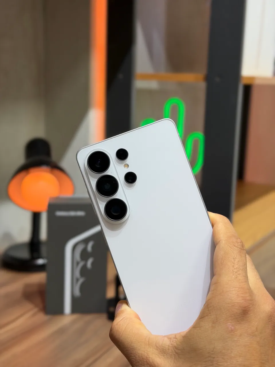 Vivo x200 ultra +kit foto - Celulares e Smartphones - Cidade