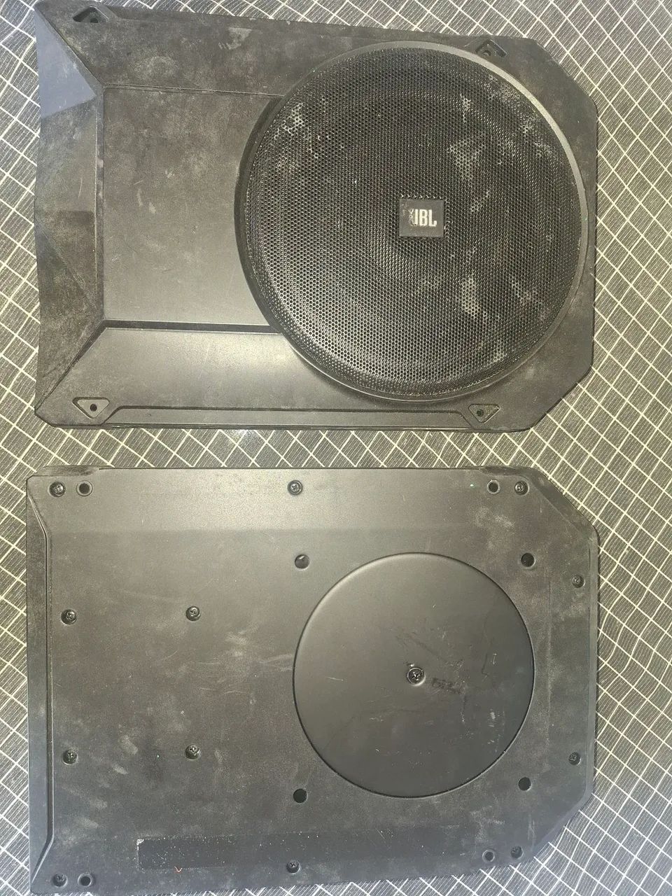Caixa subwoofer amplificado JBL BassPro SL de 8 polegadas com 125W RMS. - Foto 2