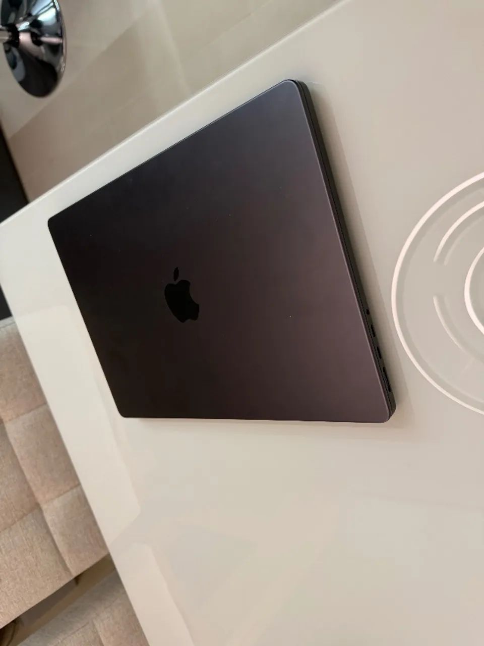 MacBook Pro 14 - M5 16GB 1TB - AppleCare - (Novo) - Notebooks