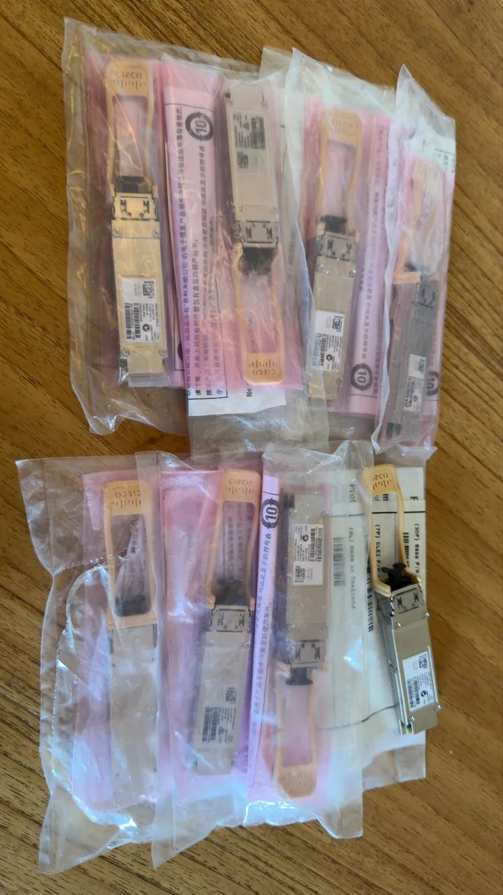Transceiver Cisco QSFP-40G-SR4 - 40Gbps - Foto 2