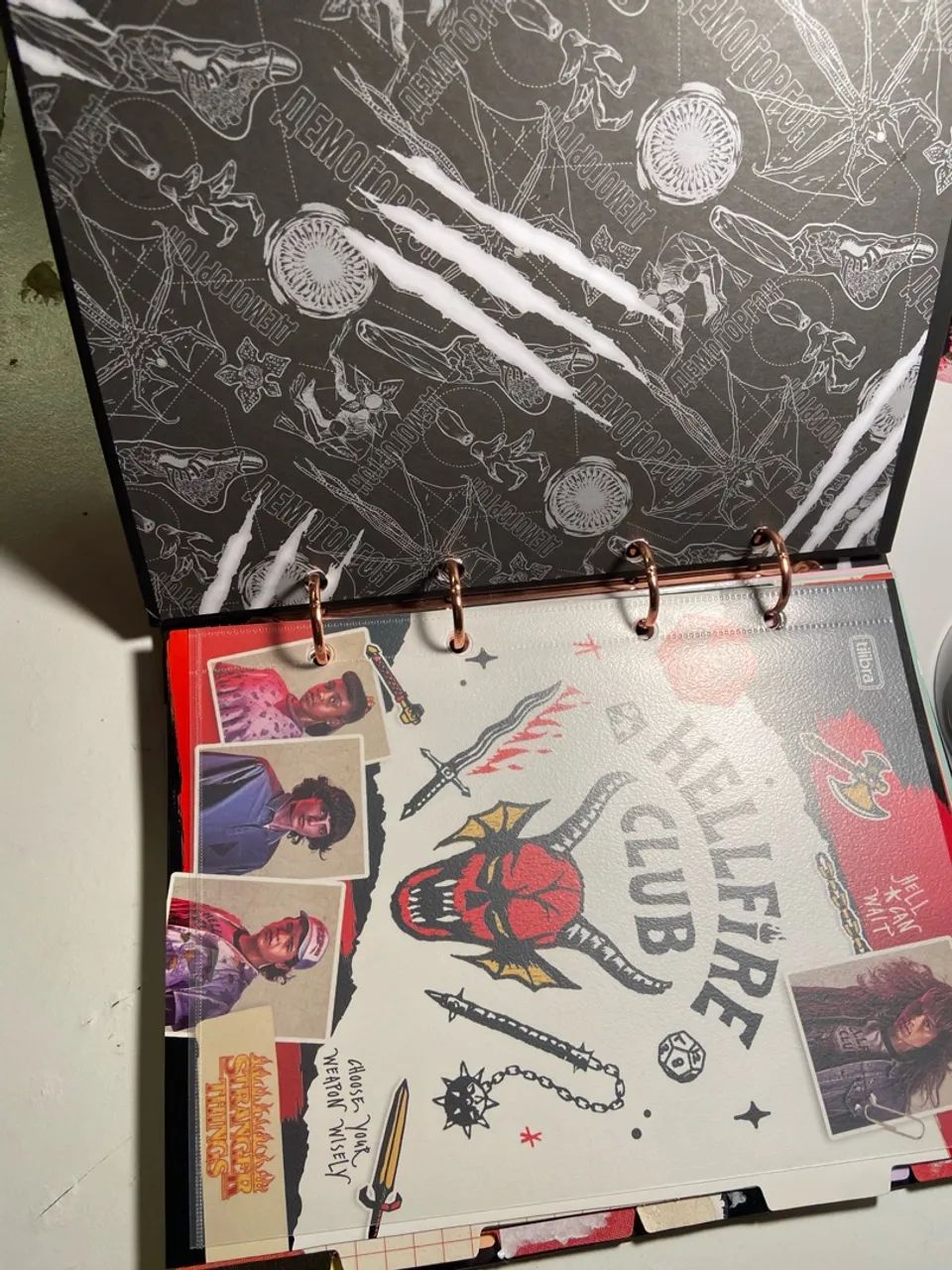 Fichário Stranger Things  - Foto 2