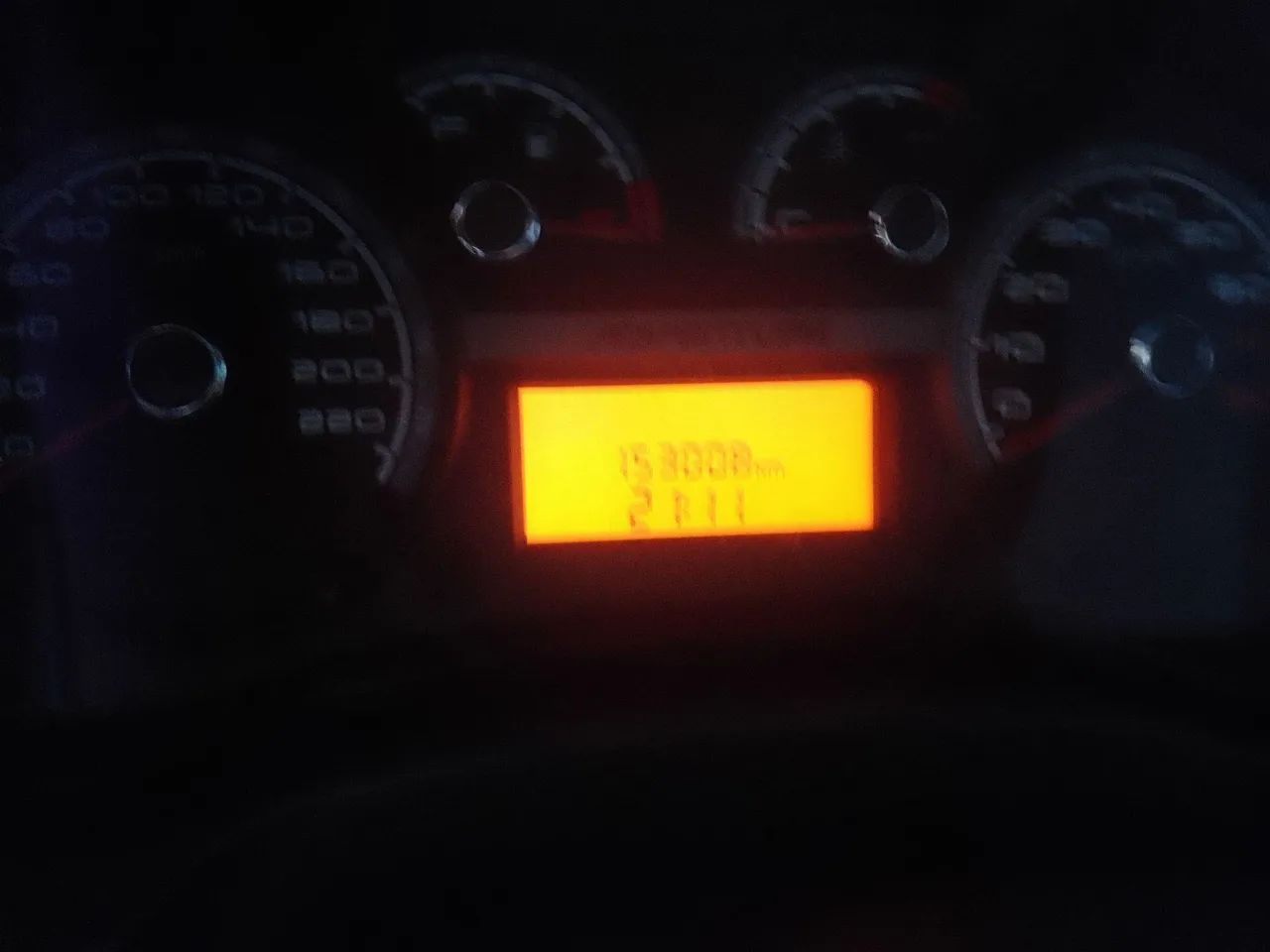 Fiat Idea Adv./ Adv.lock.dualogic 1.8 Flex 5P 2011 - Foto 3