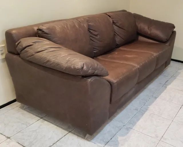 Sofá de 3 lugares de couro