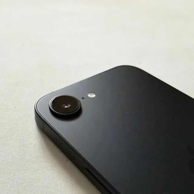 iPhone 16e 128GB (Impecável) - Foto 4