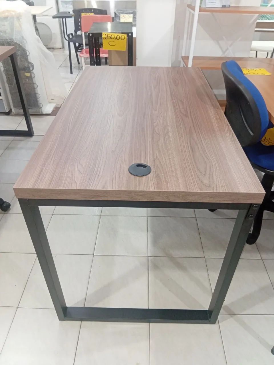 Mesa para computador  - Foto 2