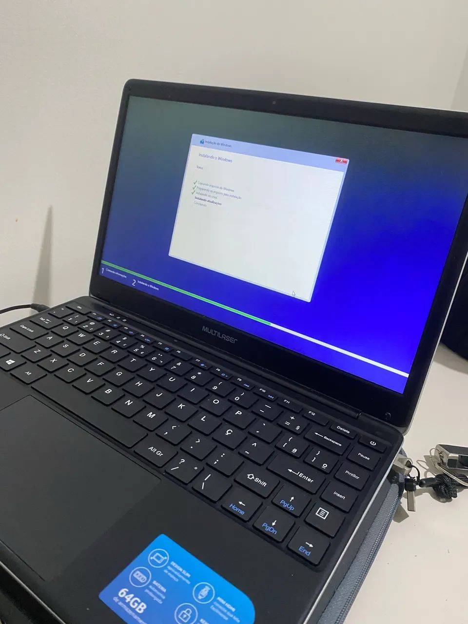 Notebook multilaser novinho 