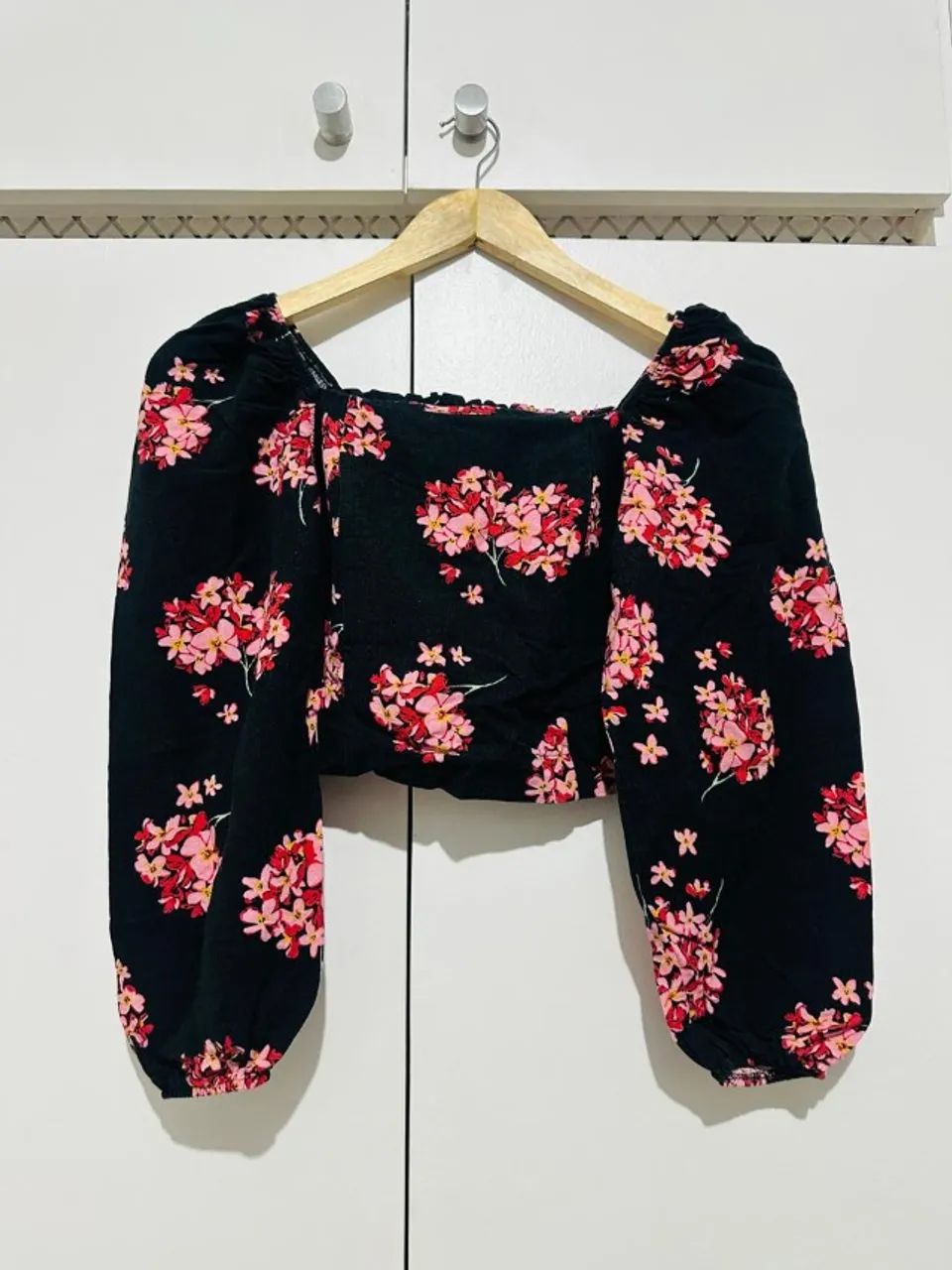 Cropped floral feminino