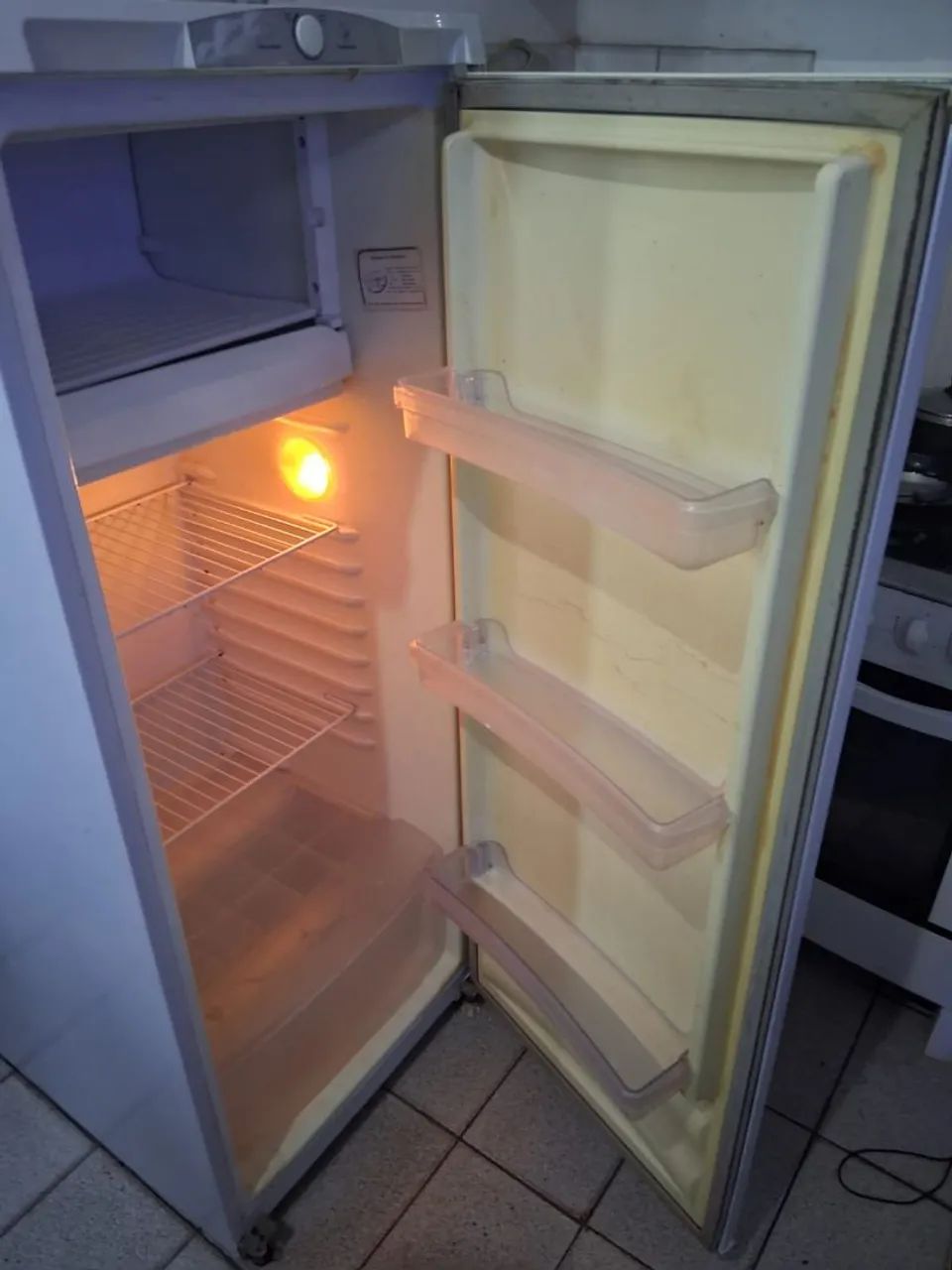 Geladeira Continental  - Foto 4