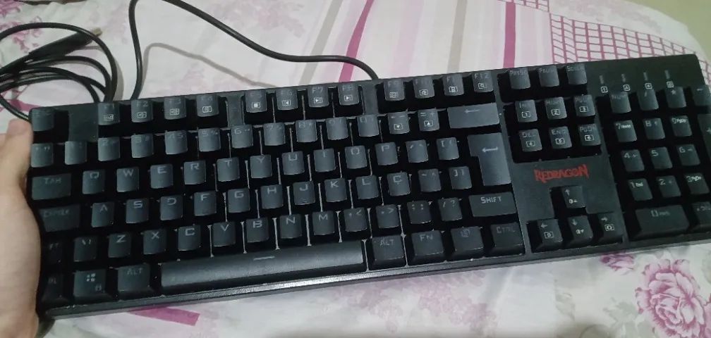 Teclado Mecânico Redragon Surara Pro, Switch Red - Foto 2