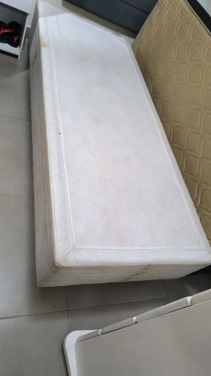 Vendo cama de solteiro e cama base box solteiro  - Foto 2