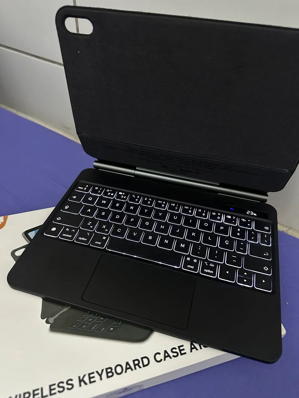 Capa teclado Betdow para iPad 10ª geração
