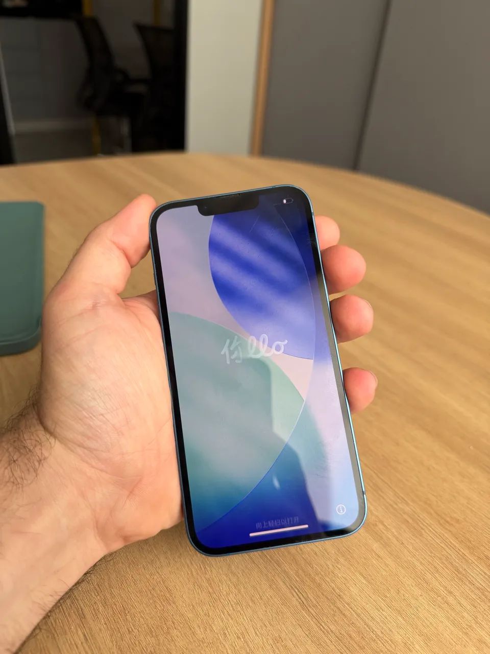 iPhone 13 azul - Foto 4