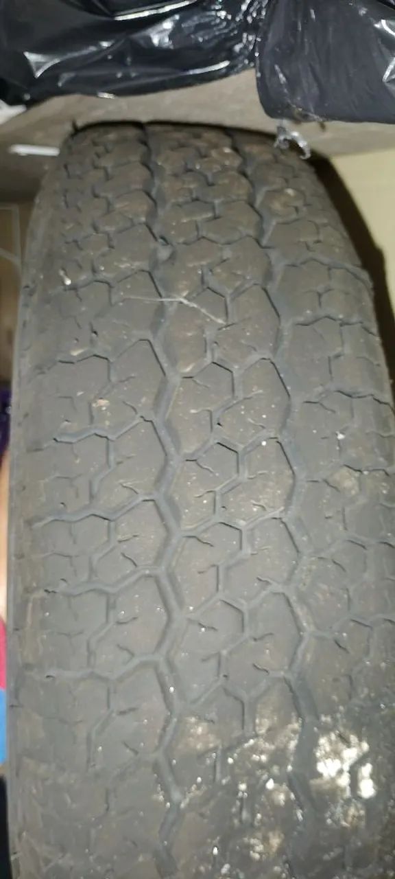 Vendo pneus aro 13  - Foto 4
