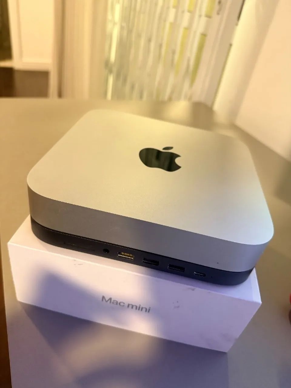 Mac Mini M1 8Gb SSD de 256GB + Hub Satechi - Computadores e