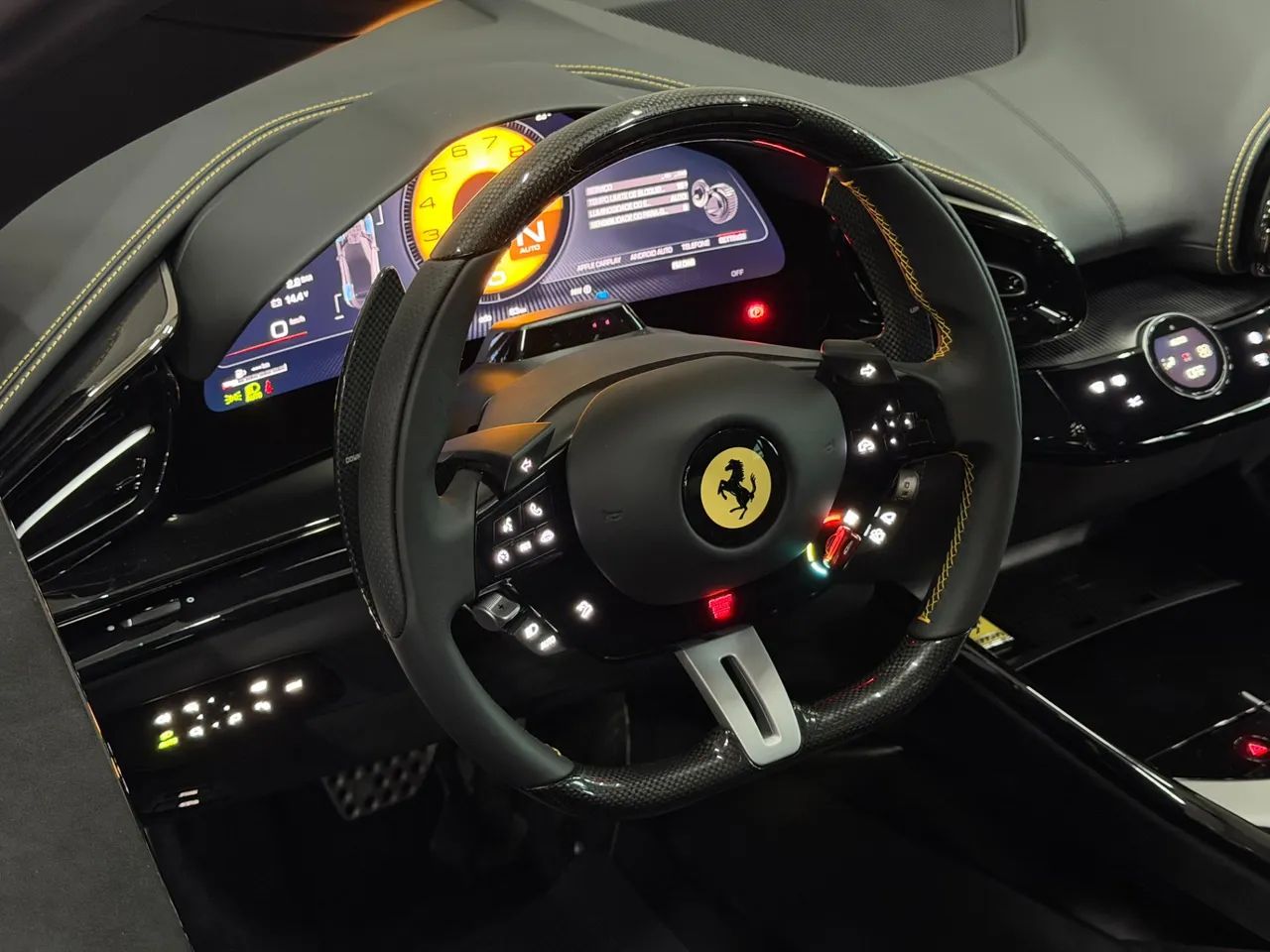 Ferrari Purosangue 6.5 V12 725cv, foto 12 de 20