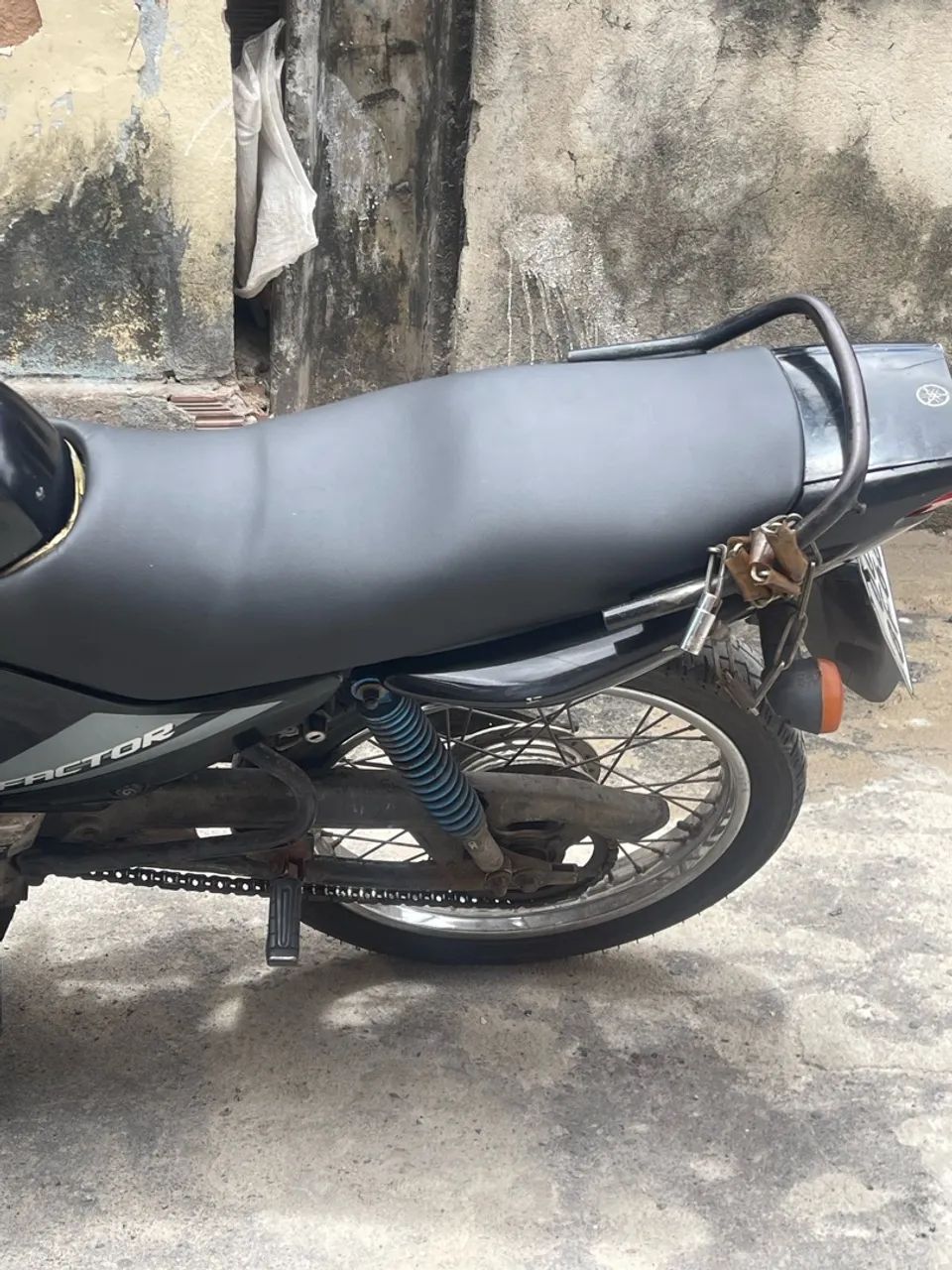 Yamaha YBR 125 Factor E 2011 - Foto 3