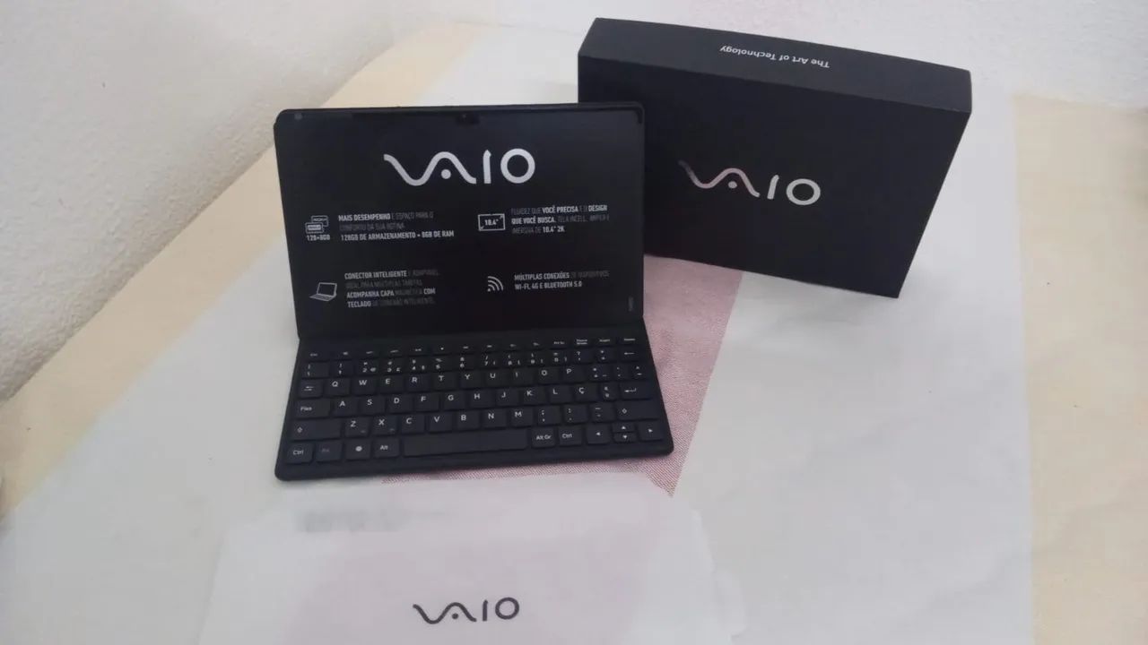VAIO 10,4" 2 em 1 - 8GB RAM + 128GB - Com Teclado e Caixa 