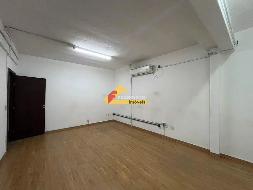 Sala comercial localizada no Centro - Foto 4