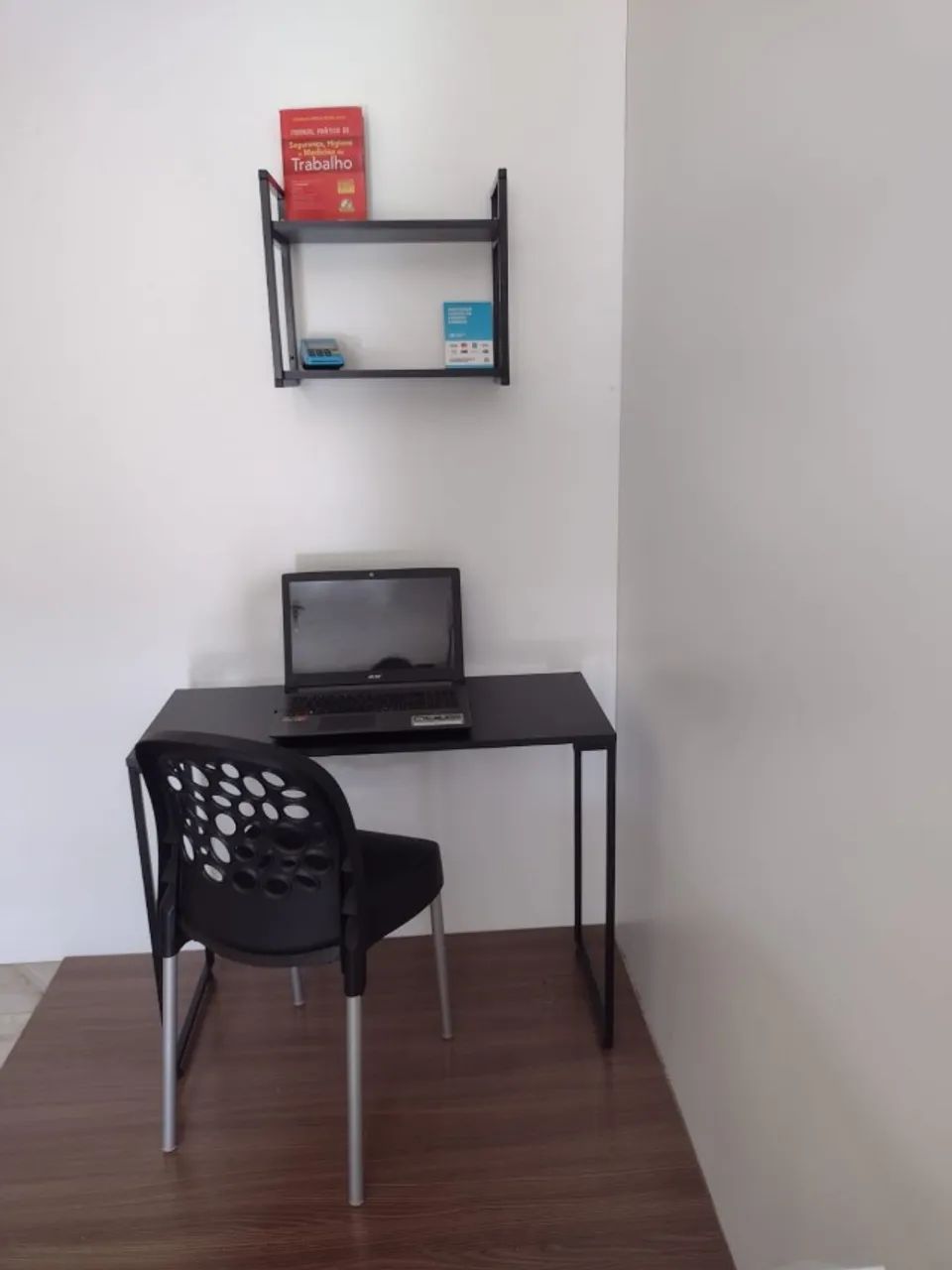 Escrivaninha Industrial NOVA Mesa Multiuso Notebook Computador Escritório de Estudo Preta - Foto 3