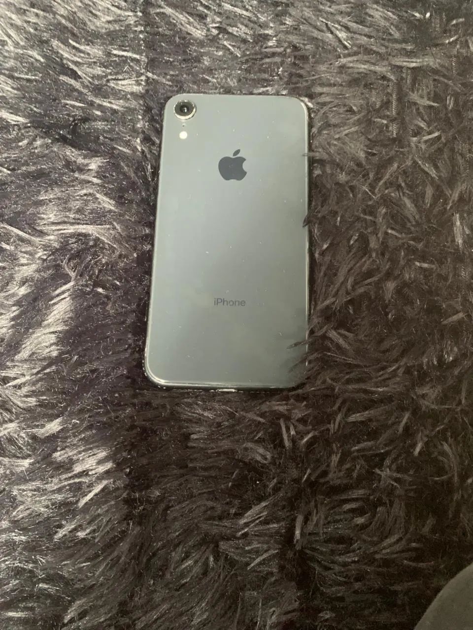 Apple iPhone XR 