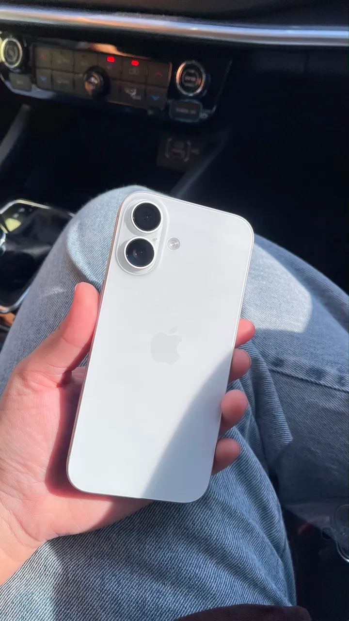 Vendo Iphone 16 - 128gb NOVO 