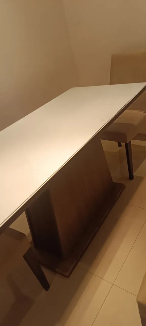 Mesa de jantar retangular 