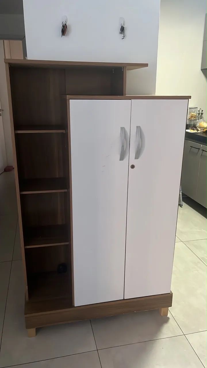 Armário em Mdf em ótimo estado