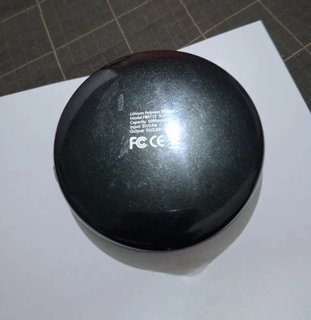 Carregador portátil com espelho e luz de led - Foto 4