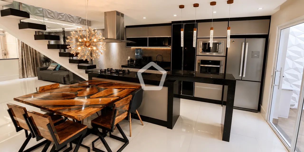 Casa de Luxo em Jacana por R$ 1.300.000 - Foto 4