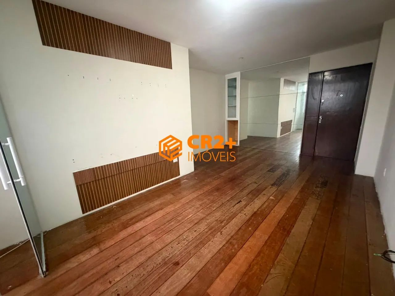 Apartamento reformado com 2 quartos , suite , varanda e piscina em Boa Viagem - Foto 3