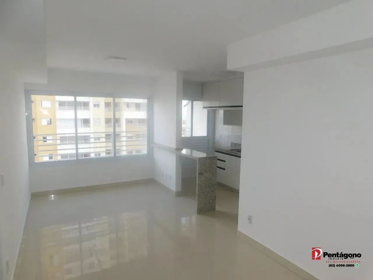 Apartamento com 02 Quartos no Jardim Europa