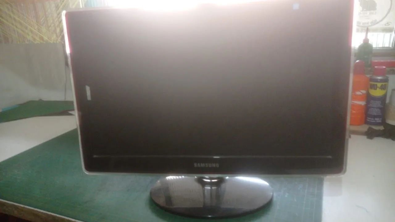 Tv com defeito - Foto 4