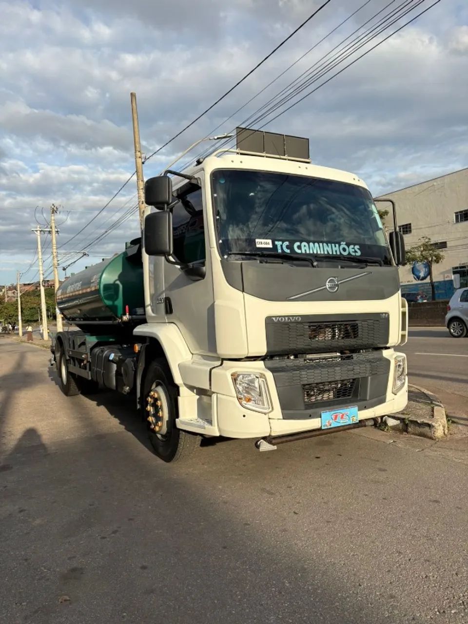 Volvo VM 220 | 2022/2022 - Foto 4
