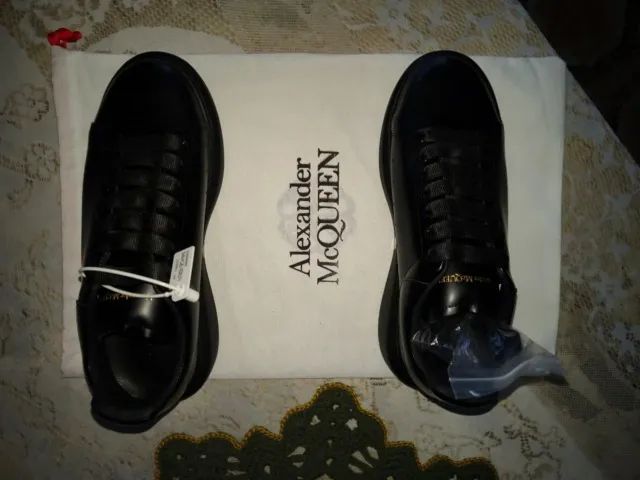 Alexander McQueen Oversized All Black Premium - Foto 5