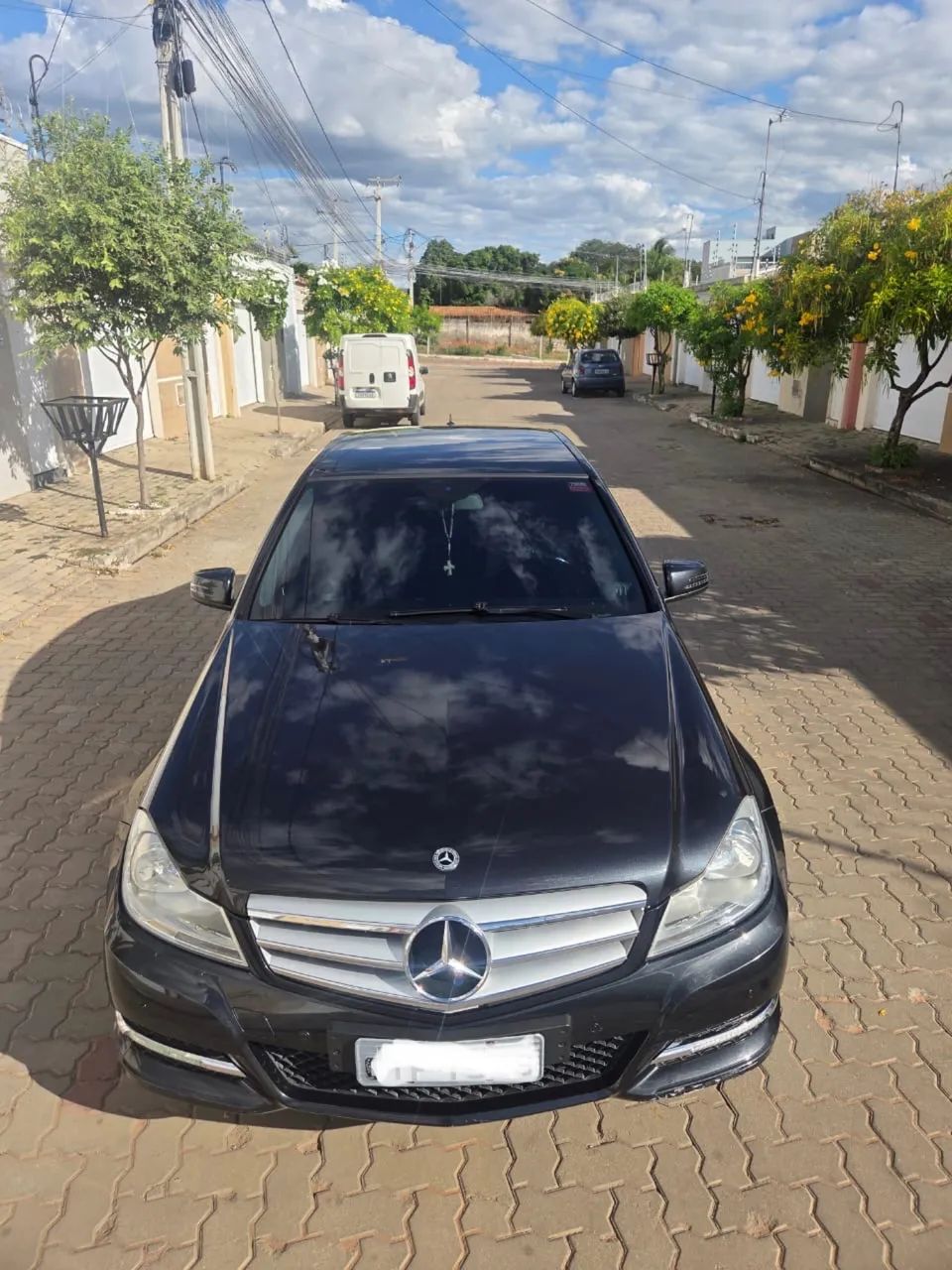 Mercedes-Benz C-180 2012
