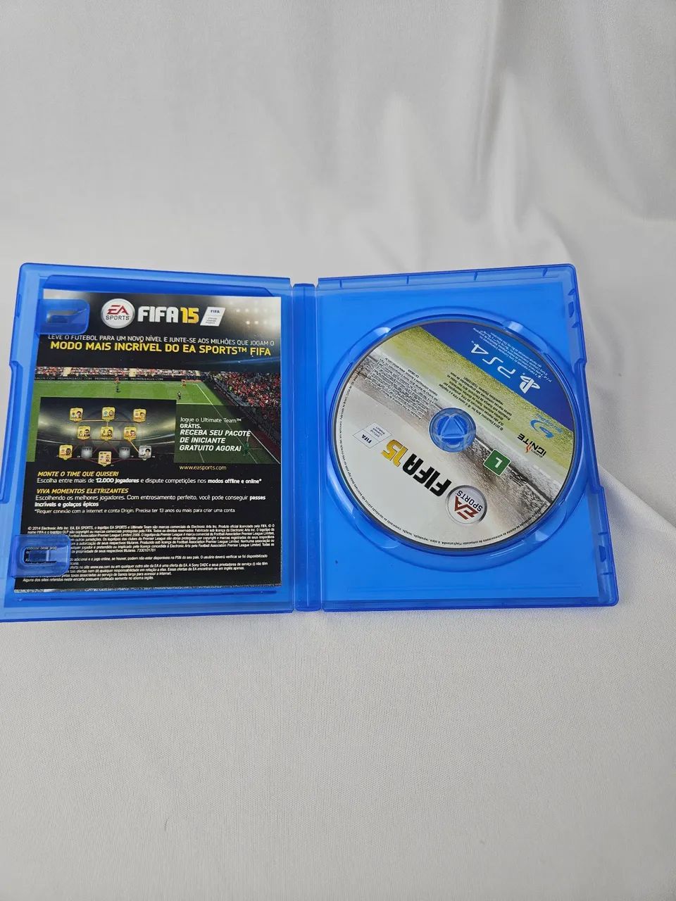 Fifa 15 ps4 - Foto 2