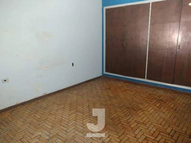 Casa à venda com 5 dormitórios e amplo terreno no Vila Nova, Campinas - Foto 2