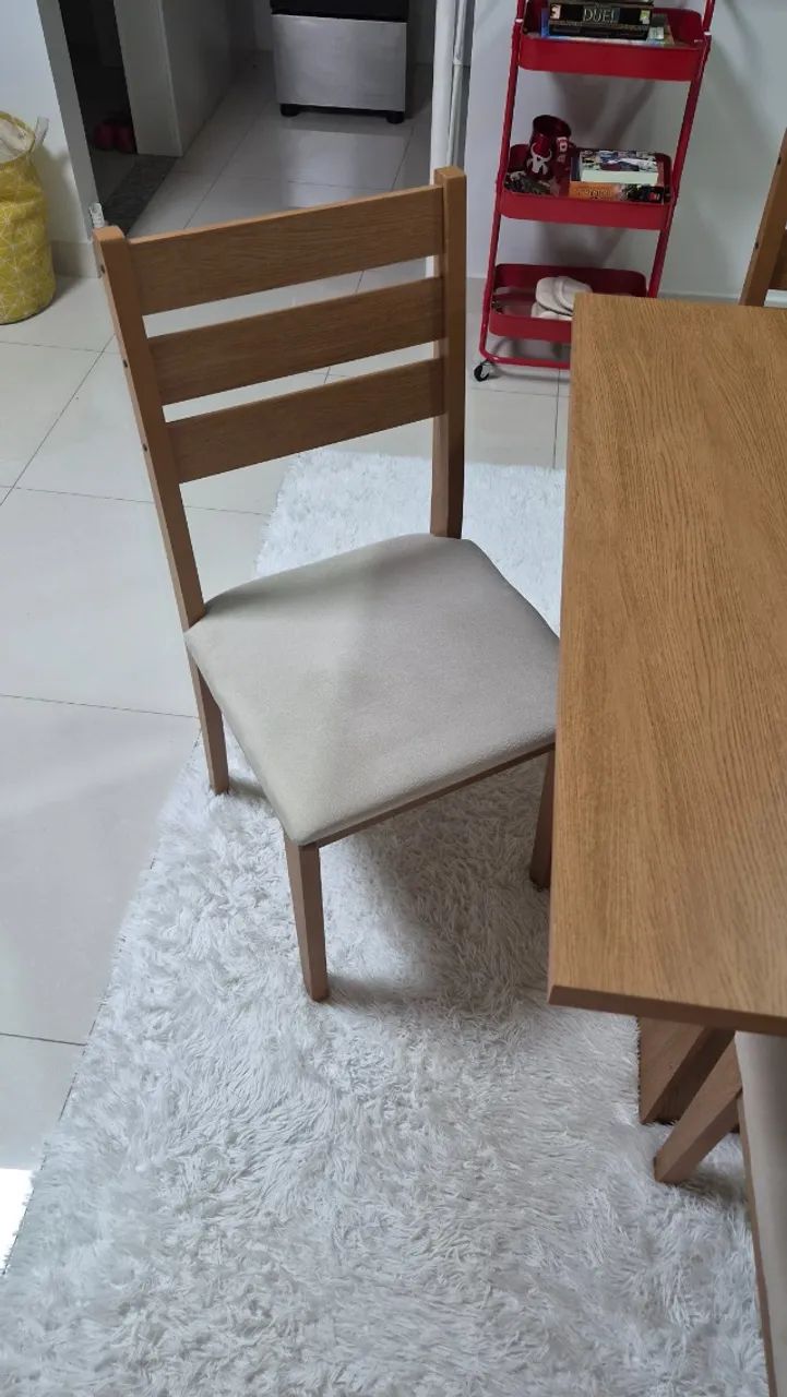Mesa de jantar com 4 cadeiras - Foto 2