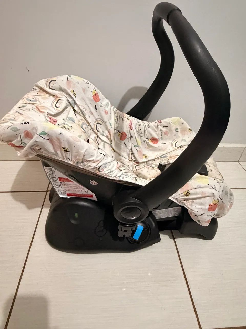Carrinho de bebê c/ bebê conforto + base  - Foto 4