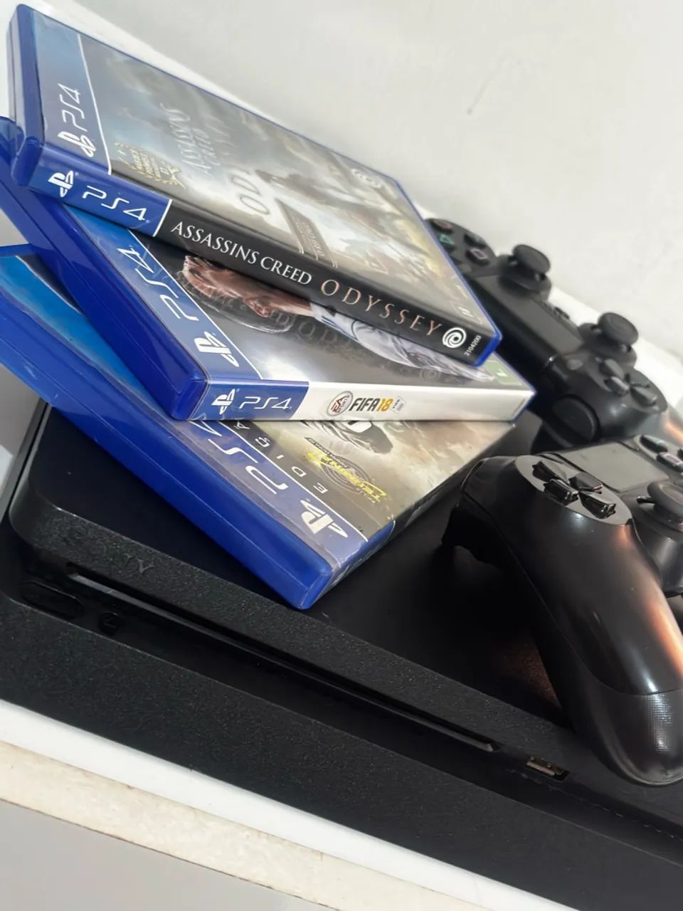 Ps4 1TB COMPLETO - Foto 3