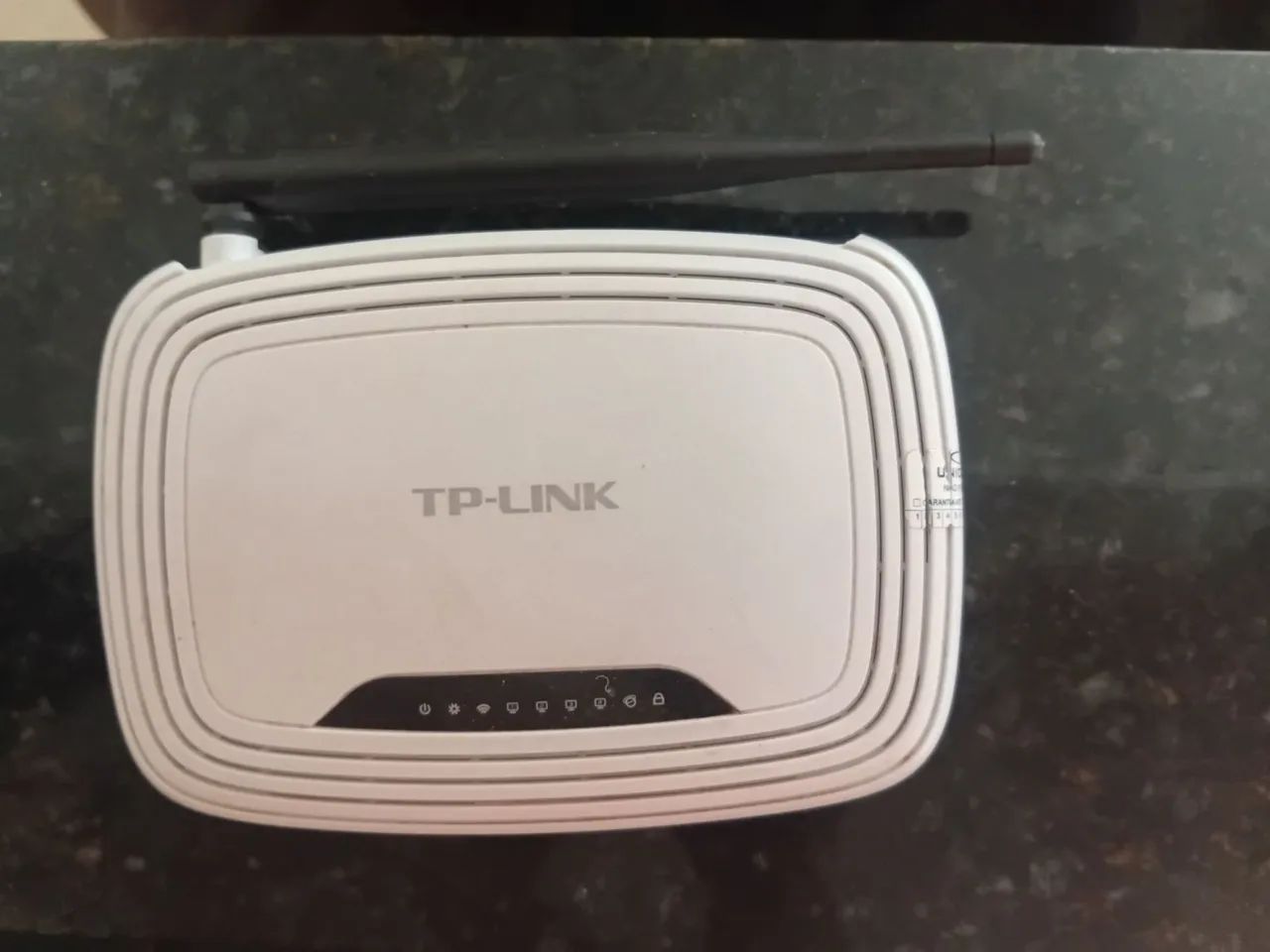 Roteador sem fio da marca TP-Link