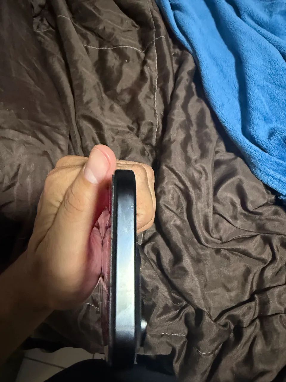iPhone 16 pro - Foto 3
