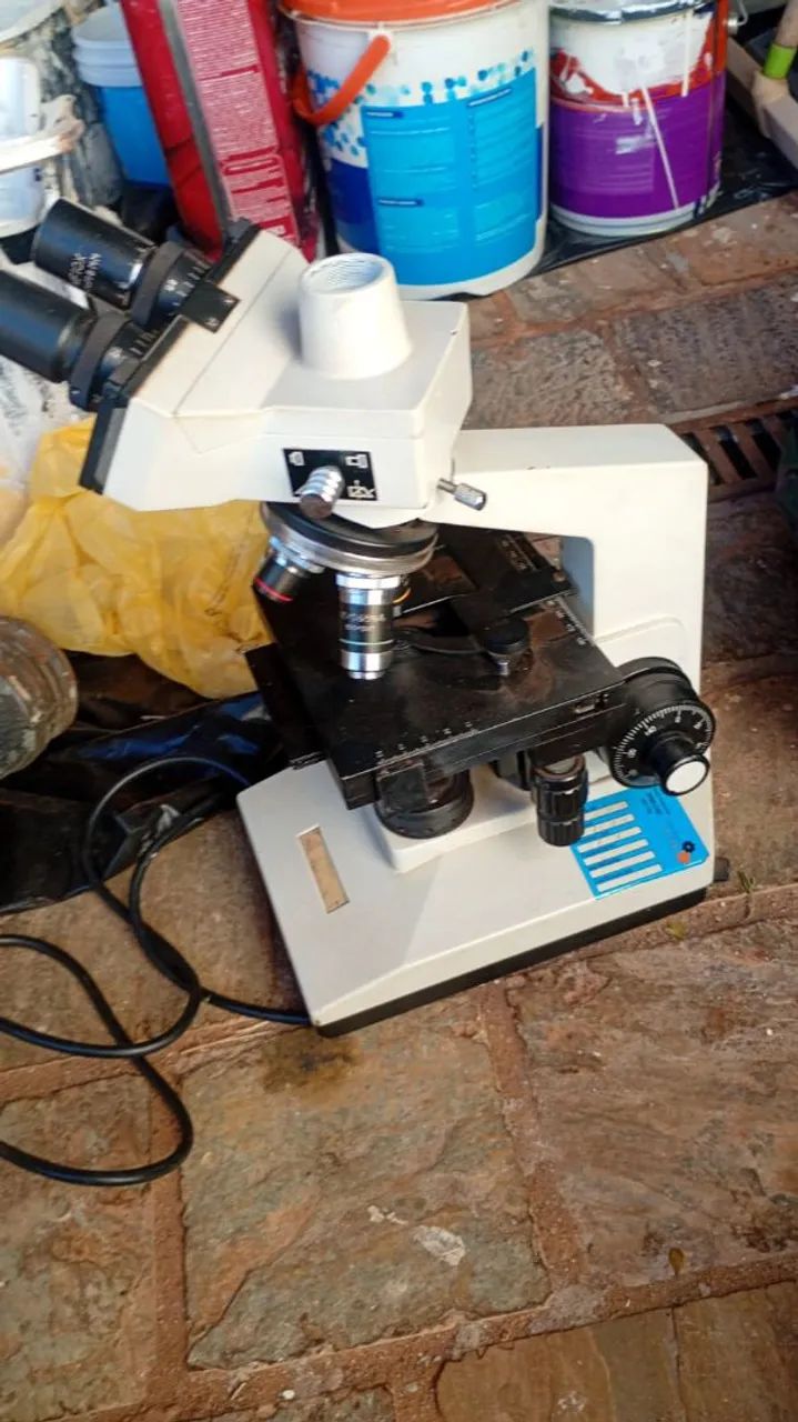 Microscópio  - Foto 2