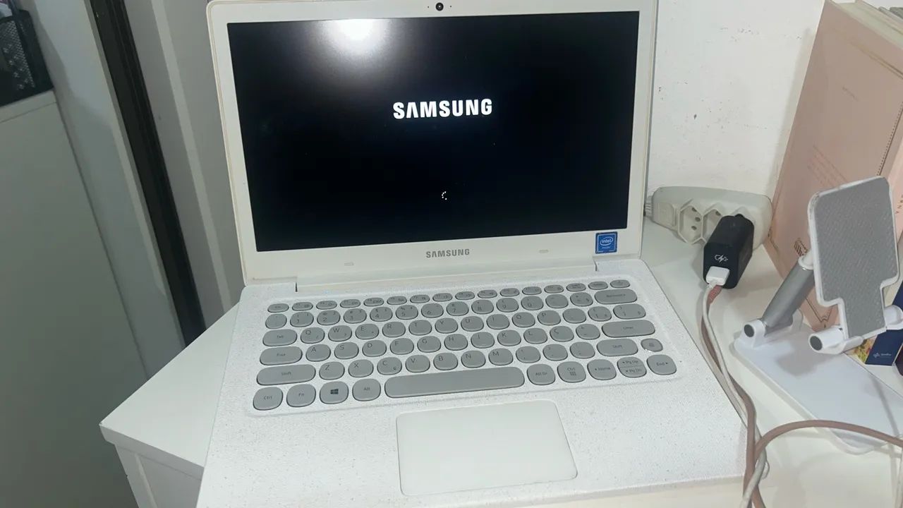 Laptop Samsung Muito Conservado  - Foto 3