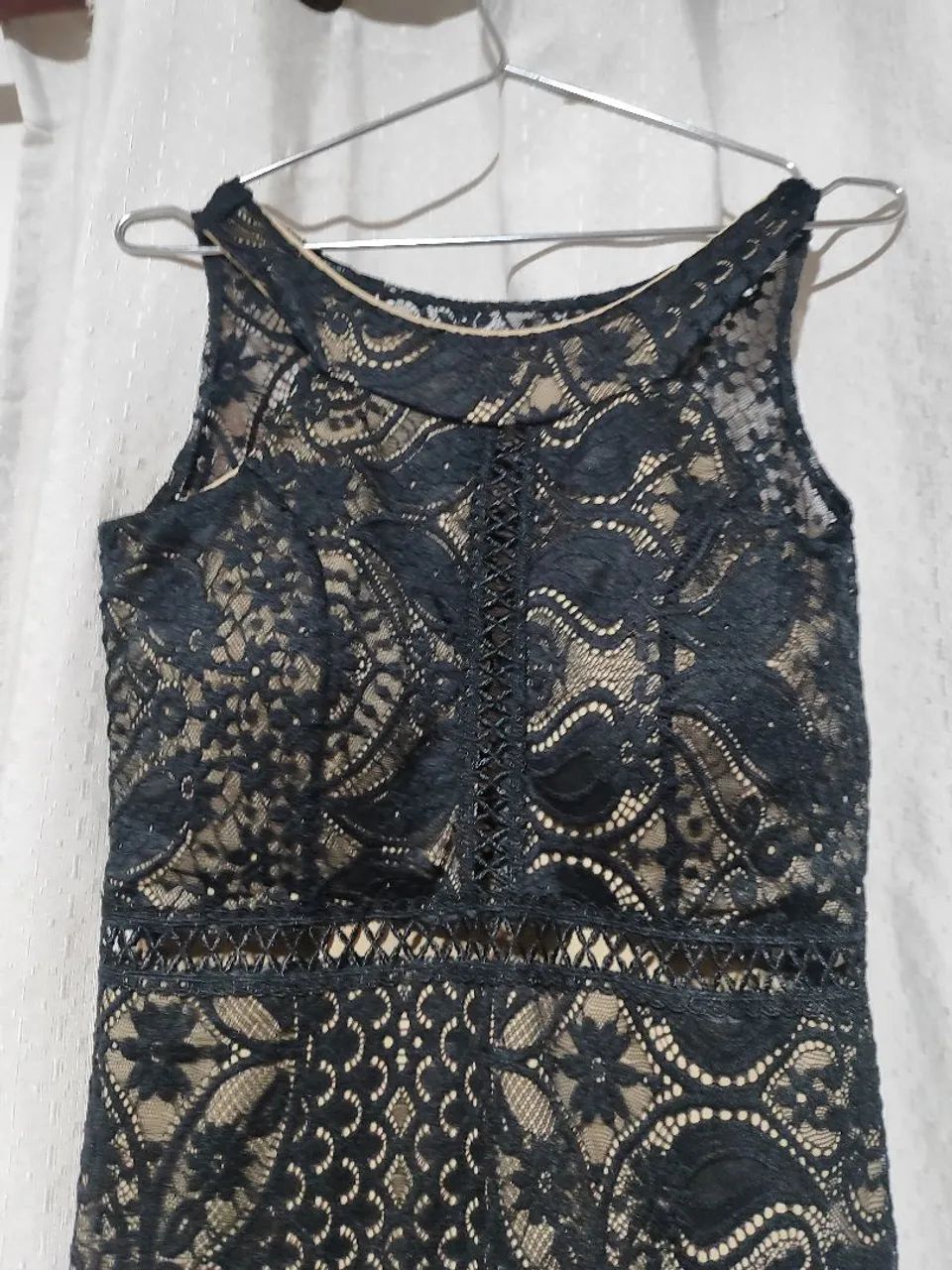 Vestido preto de renda 40/42 - Foto 2